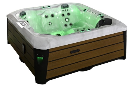 Гидромассажный спа-бассейн Sunrans SR805 Гидромассажный спа-бассейн Sunrans SR805